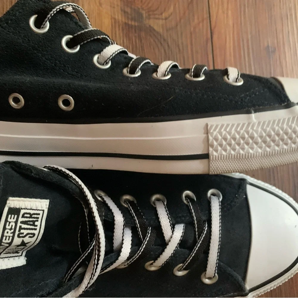 Converse All-Star Low Top Chuck Taylor Suede Leather Twilight Black 11.5M 13.5F